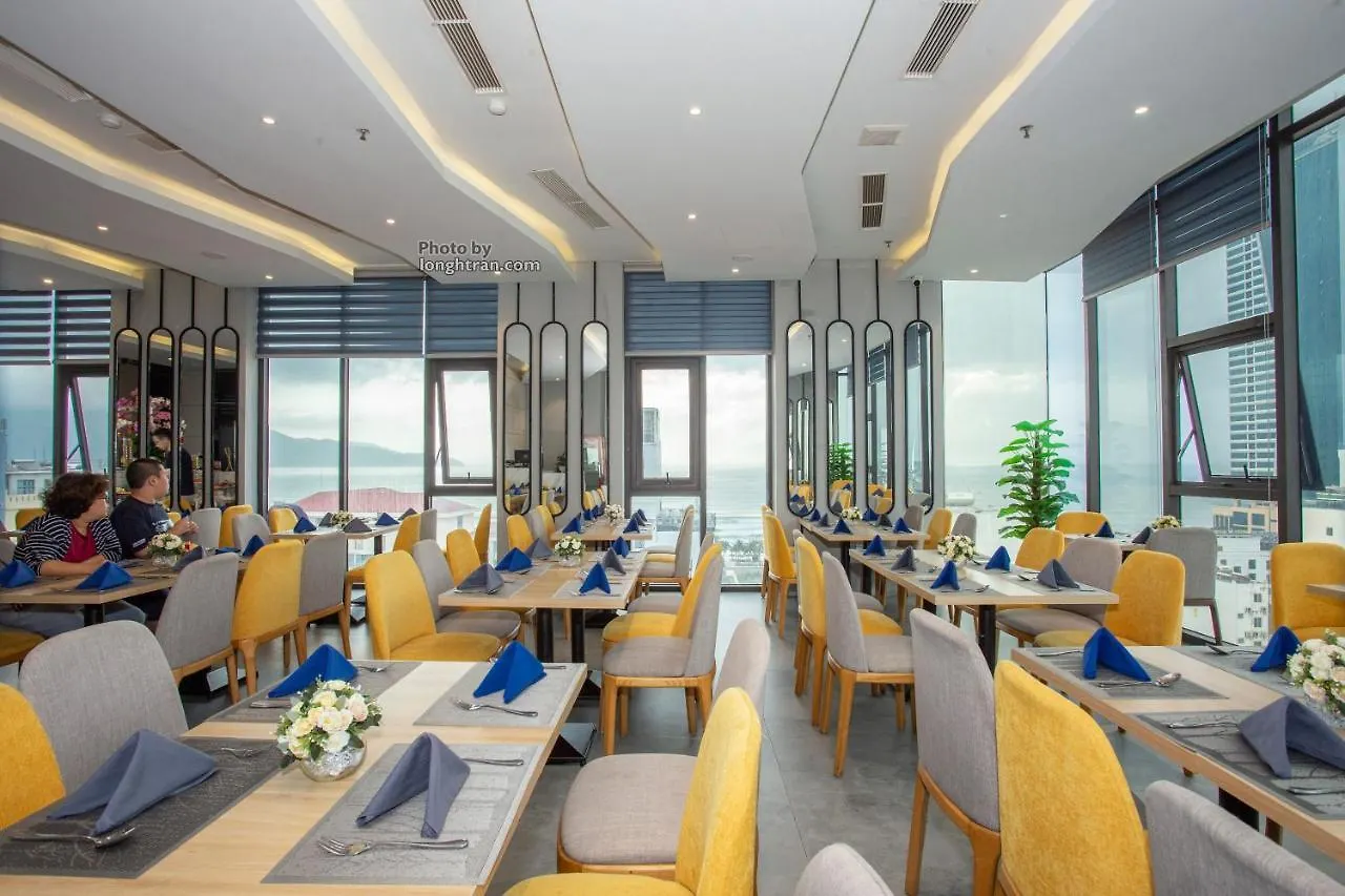 Grand Ocean Luxury Boutique - Infinity Rooftop Pool Da Nang Hotel